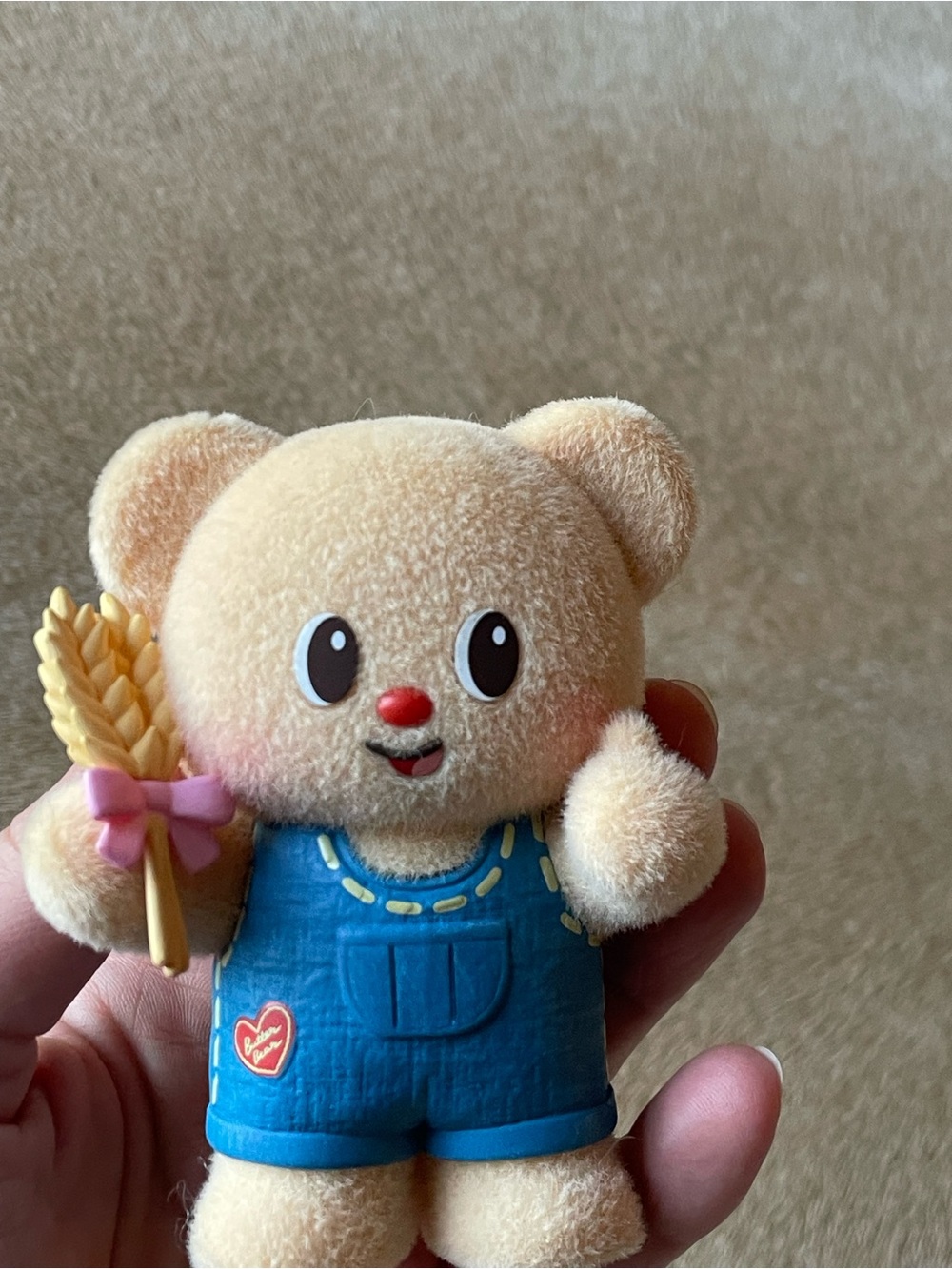 Funism Butterbear Figure - Picture 4 of 4